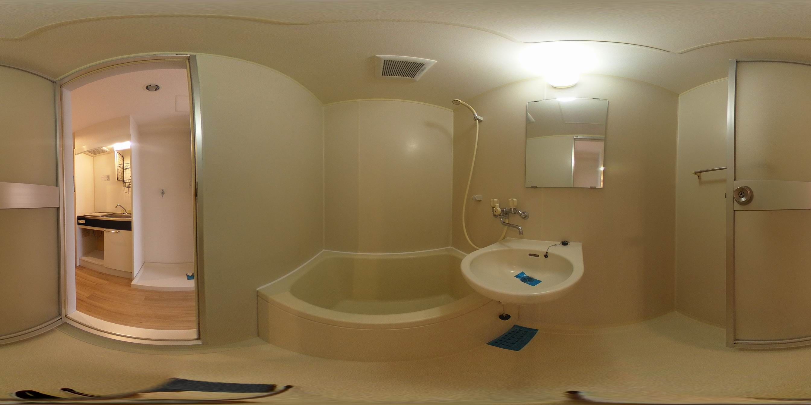 �o�X���[��