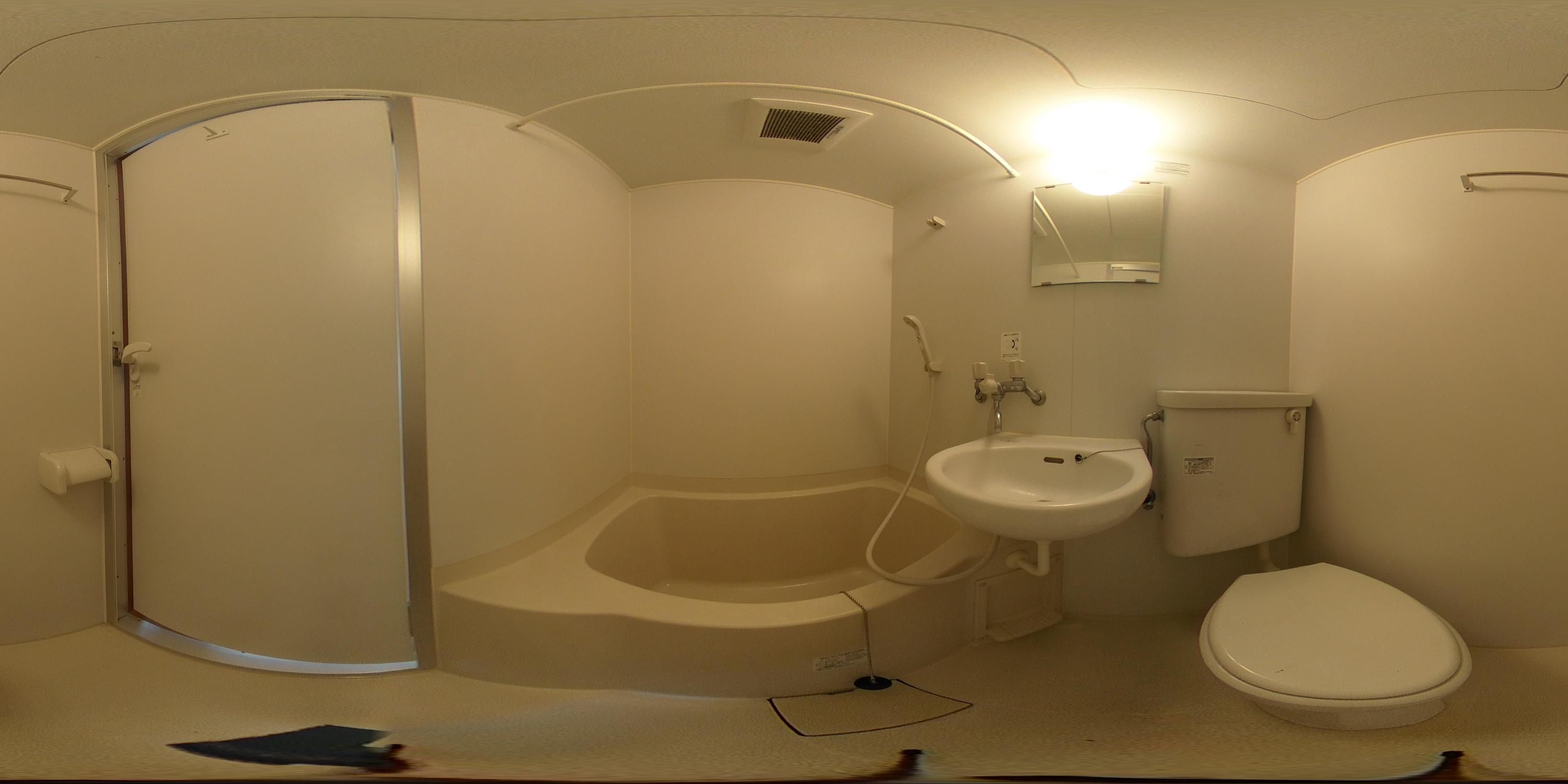 �o�X���[��